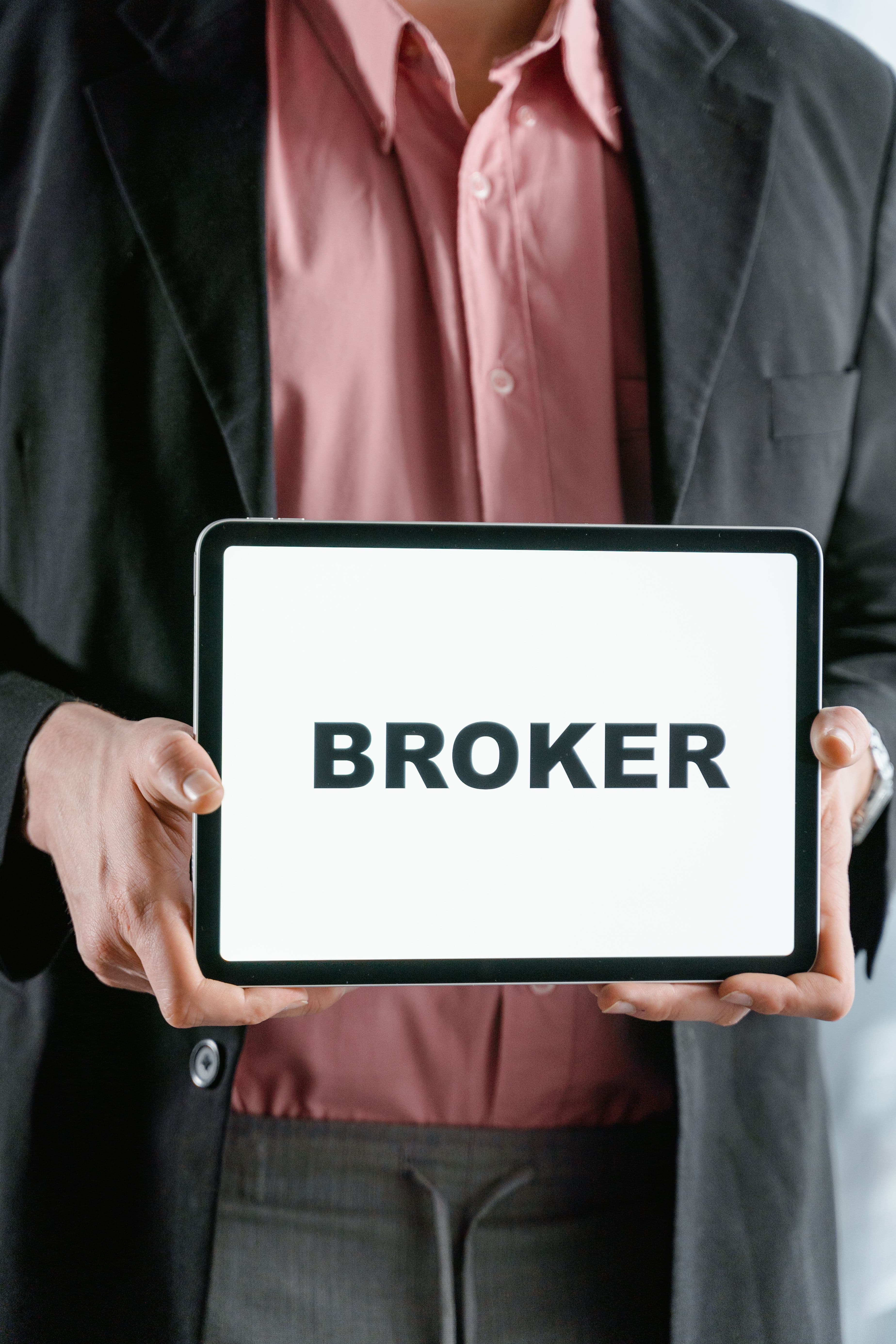 Broker Setup & Compliance Management